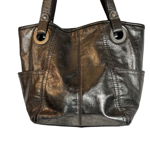 Fossil Hathaway Live Long Distressed Silver Metallic Leather Shoulder Bag Vtg - Picture 2 of 11